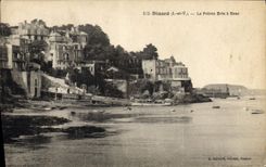CPA Dinard I et V La Pointe Bric a Brac 