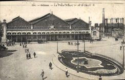 CPA Orleans La Place Albert I et la Gare 