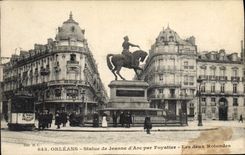 CPA Orleans Statue de Jeanne d'Arc Les deux Rotondes 