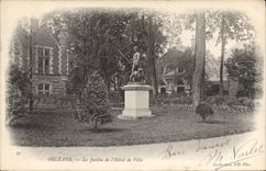 CPA Orleans Le Jardin de l'Hotel de Ville 