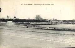 CPA Orleans Panorama pris du Nouveau Port 