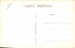 CPA Orleans La Rue de la Republique Statue de Jeanne d'Arc 