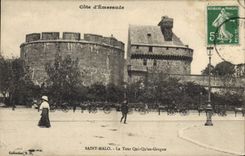 CPA Cote d'Emeraude Saint Malo La Tour Qui Qu'en Grogne 