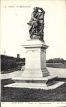 CPA La Cote d'Emeraude Saint Malo Statue de Chateaubriand 