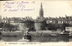 CPA Saint Malo Les Quais et la Grande Porte 