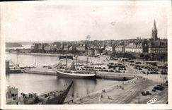 CPA St Malo les Bassins et la ville 