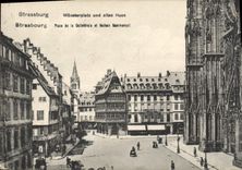CPA Strasbourg place de la cathedrale et Maison Kammerzell 
