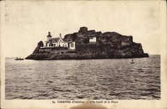 CPA Carantec Finistere l'Ile Louet et le Phare 