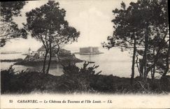 CPA Carantec le chateau du Taureau et l'Ile Louet 
