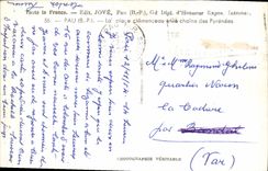 CPA Pau B O la place clemenceau et la chaine des Pyrenees