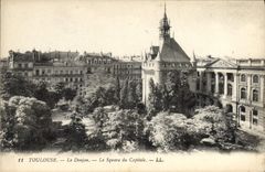 CPA Toulouse le Donjon le square du Capitole 
