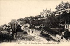 CPA Trouville la Reine des plages un groupe de Villas 