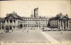CPA Dijon l'hotel de Ville ancien palais des Ducs de Bourgogne 
