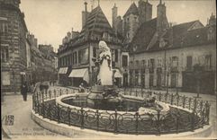 CPA Dijon Monument Piron 