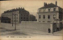 CPA Dijon La Caserne Valliant Militaria