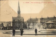 CPA Dijon Place du Peuple Eglise St Pierre 