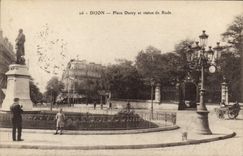 CPA Dijon Place Darcy et statue de rude 