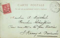 CPA Les Baux La Rue des Fours et le Chateau 