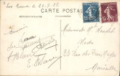 CPA Les Baux B du R la tour Sarrazine et ruines du Chateau Feodal X siecle 