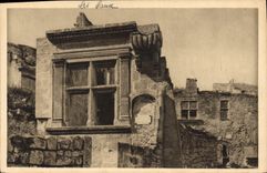 CPA Les Baux (B du Rh) Fenetre Renaissance Ruine d'un Temple protestant