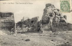 CPA Les Baux Tour Sarrasine et le Chateau