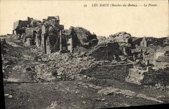 CPA Les Baux (Bouches du Rhone) Le Planet