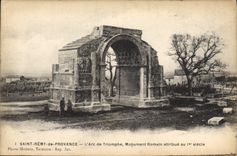 CPA Saint Remy de Provence Les Antiques L'Arc de Triomphe Monument Romain attribue au Ier siecle