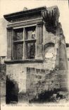 CPA La Provence les Baux Croisee historique (ancien temple)