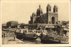 CPA Marseille La Cathedrale et le Quai de la Joliette