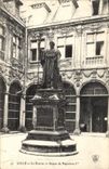CPA Lille La Bourse Statue de Napoleon Ier