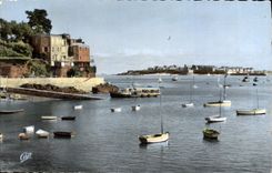 CPA Dinard Vue vers Saint Malo 