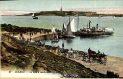 CPA Dinard La Cale a maree basse Bateau