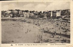 CPA Dinard La Plage de l'Ecluise a l'heure du bain 