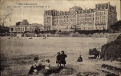 CPA Cote d'Emeraude Dinard Un Coin de la Plage 