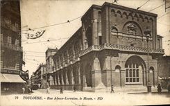CPA Toulouse Rue Alsace Lorraine le Musee 