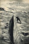 CPA Les Alpes Glacier du Mont de Lans une Crevasse 
