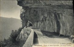 CPA Dauphine route de Saint Pancrasse le grand Tunnel 
