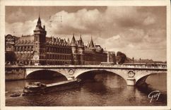 CPA Paris et ses Merveilles La Seine Le Pont au Change et le Palais de Justice (Conciergerie)