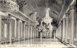 CPA Compiegne Le Chateau La Salle des Fetes 