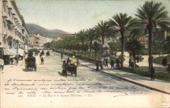 CPA Nice la rue et le Square Massena 