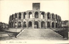 CPA Arles les Arenes 