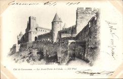 CPA Cite de Carcassonne les Avant portes de l'Aude 