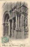 CPA Arles eglise Saint Gilles statue et Chapiteaux du grand portail 