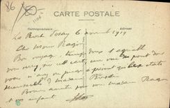 CPA La Roche Posay le pont suspendu Vaches