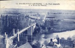 CPA La Roche Posay Les Bains le pont suspendu et la Route de Preuilly 