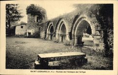 CPA St Leonard H V Ruines de l'Abbaye de l'Artige 