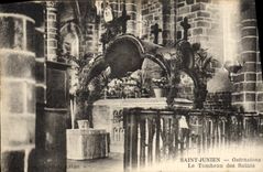 CPA St Junien Ostensions Tombeau des Saints 