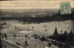 CPA Saint Cloud Le Parc Panorama pris Jardin du Trocadero 