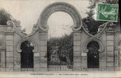 CPA Asnieres Clichy Le Cimetiere des Chiens 