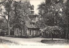 CPA Parc du Petit Trianon La Laiterie et la Tour de Marlborough 